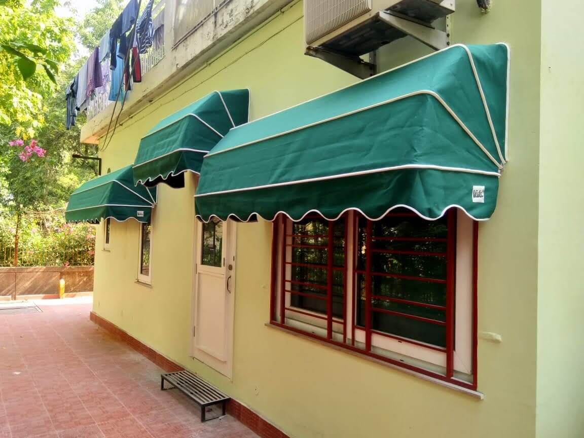 this is a construction interior image